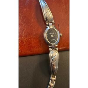 VTG Women's LA Express Watch, Silver Tone Bracelet Band